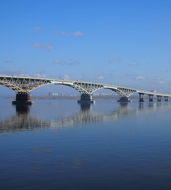 В каком году построили саратовский мост