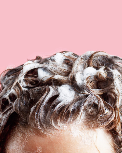 Как ухаживать за волосами в домашних условиях: рекомендации для разных типов шевелюры
