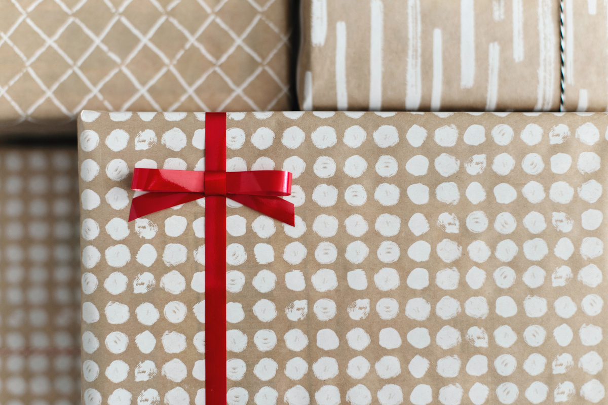 Почему подарки сделанные своими руками лучше и что можно подарить