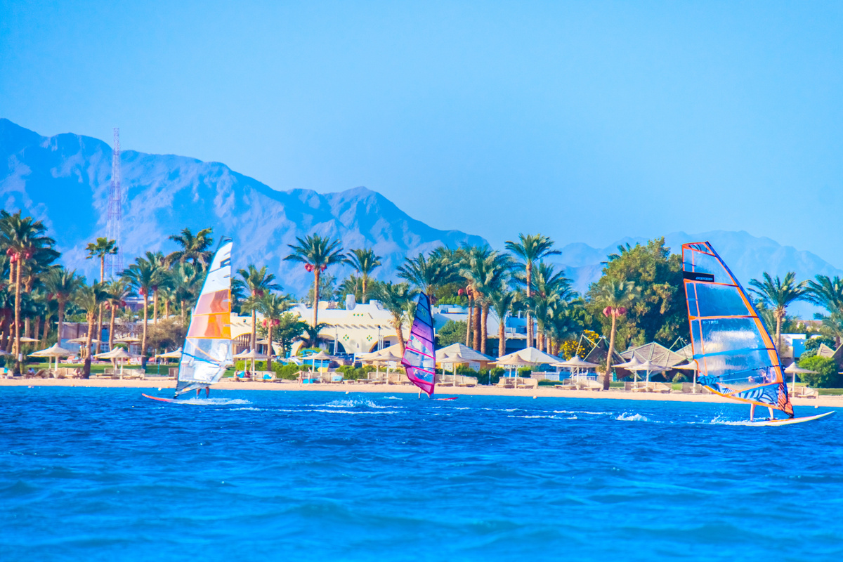 Египет перелет. Sultan beach хургада море. Шарм эль шейх с самолета. Azur travel египет. Туры в египет с прямым перелетом.