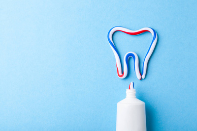 Как выбрать зубную пасту: составы, виды и мифы