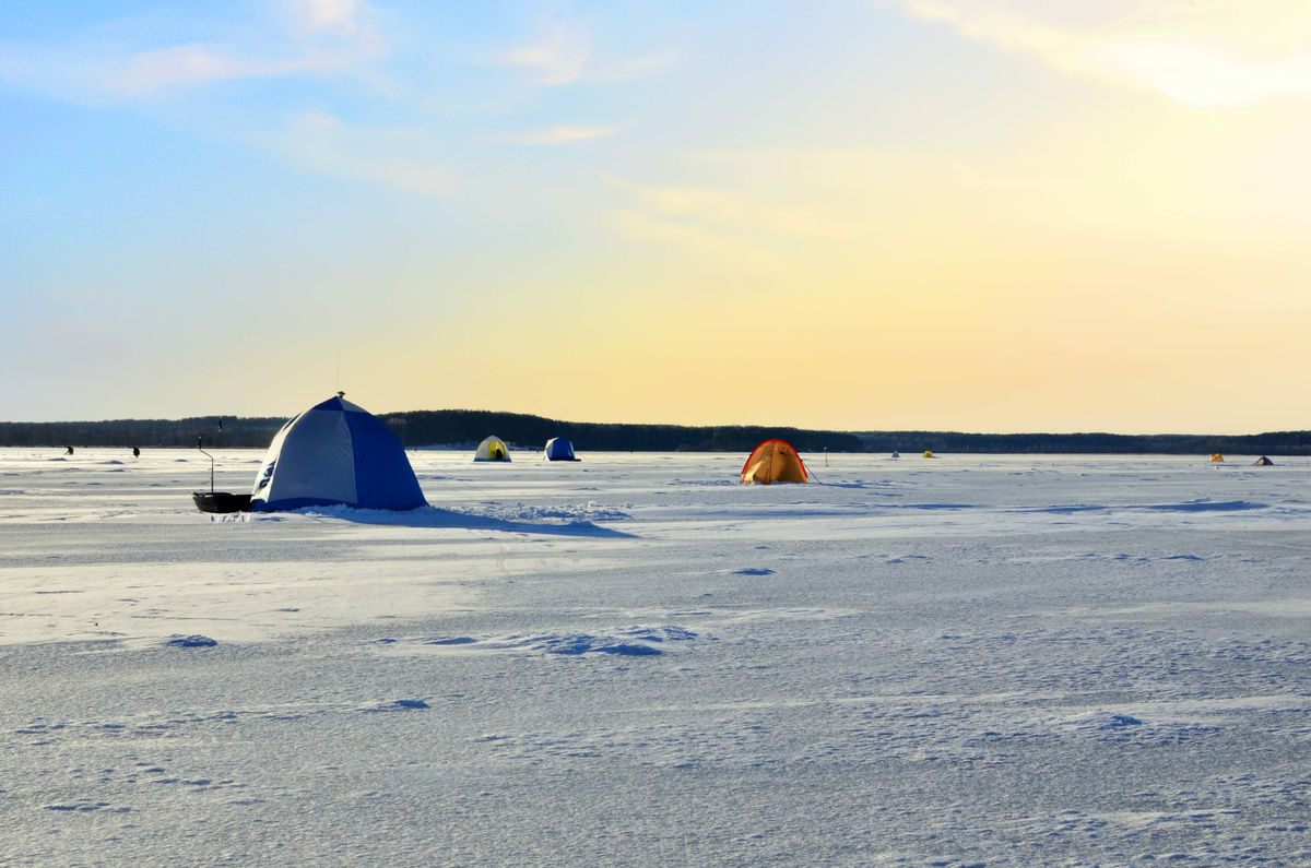 Универсальный пол к палатке для зимней рыбалки(2.30х2.30)