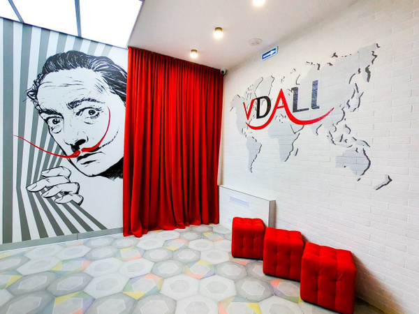 Отель VDali Poshtel