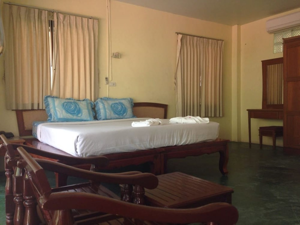 JJ Bungalow & Guest house 2*