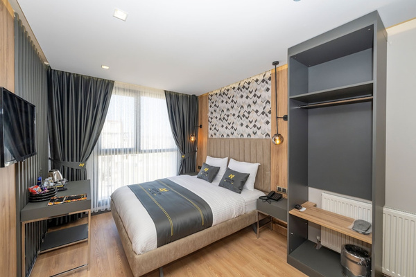 Heaven Inn Airport Hotel 3*