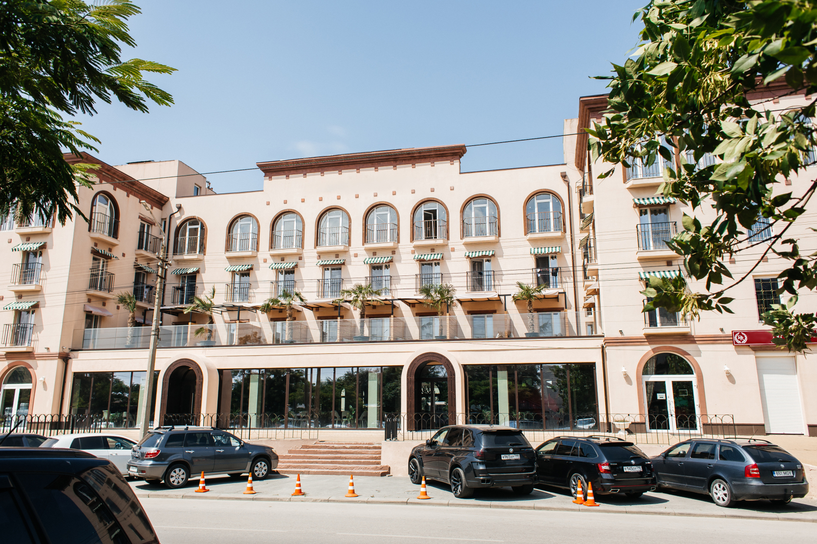 Modjo Hotel Отель Modjo (Моджо) 4*, (Евпатория), цены на номера от 3435 руб, отзывы ...