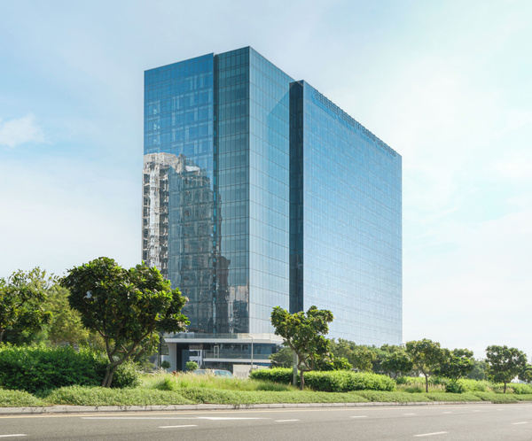 Отель Grand Millennium Business Bay 4*