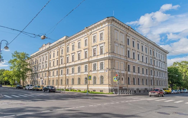 Отель Кварталъ