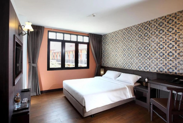 Rambuttri Village Inn & Plaza 3*