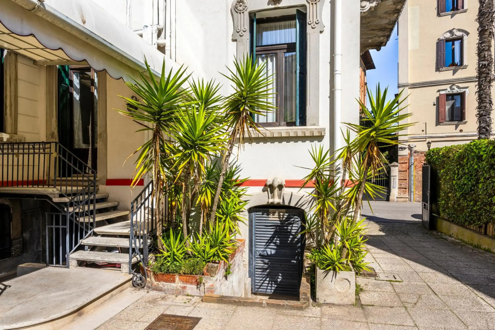 Отели в Лидо-ди-Венеции цены 2025, забронировать гостиницу в