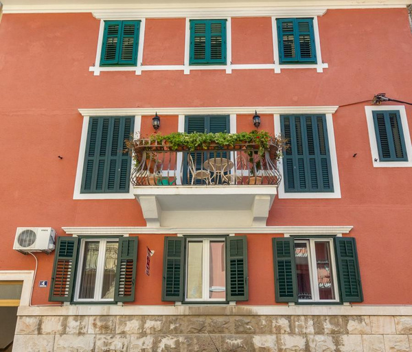 Apartments Aspalathos 3*