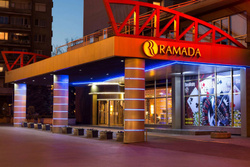 Отель Ramada by Wyndham Sofia City Center 4*