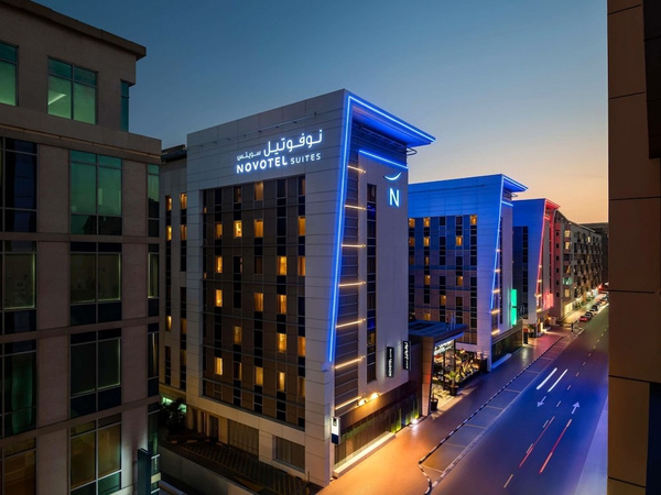 Novotel Suites Mall Avenue Dubai (Новотель Сьютс Молл Авеню Дубай) 3*