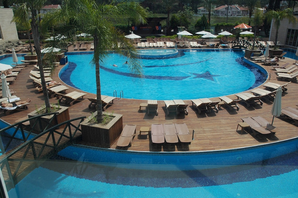 Курорт Meder Resort Hotel 5*