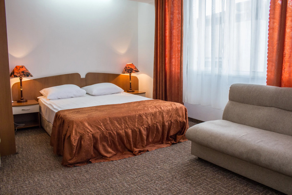 Slavyanska Beseda Hotel 3*