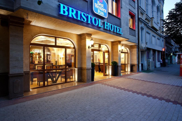 Best Western Plus Bristol Hotel 4*