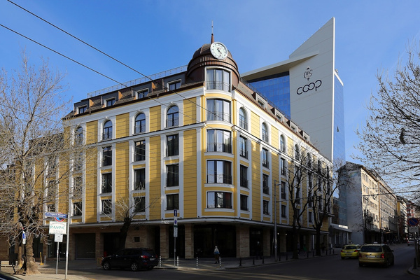 Отель Coop 4*
